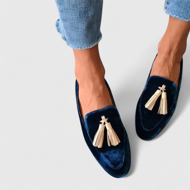 Elegant Women's Loafers for Versatile Style and Comfort 0
