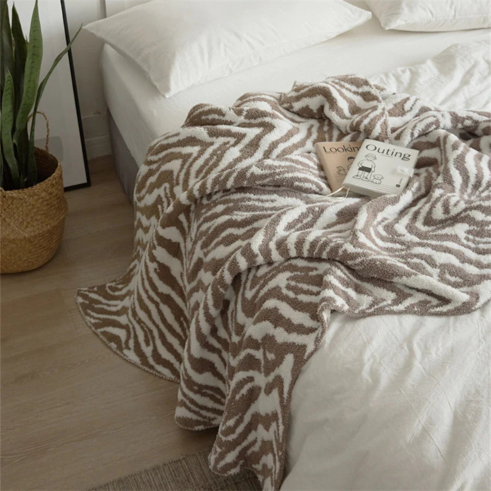 Élégante couverture en microfibre à motif zèbre 4