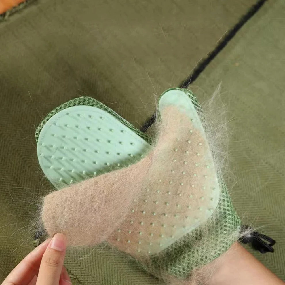 Gant de toilettage pour chat 2 en 1 6