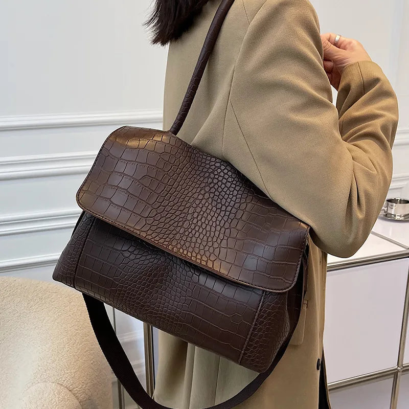 Alicia | Sac à bandoulière pour femmes à grande capacité avec motif crocodile chic