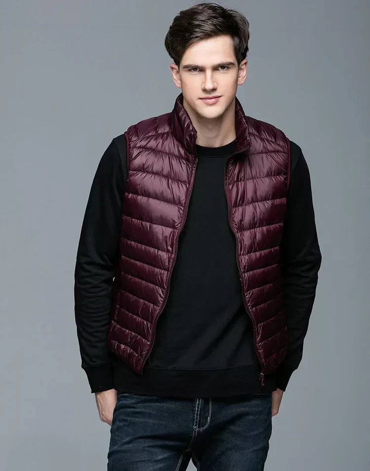 Gilet Premium Alex | Moderni, ultrakevyt ja tyylikäs liivi miehille