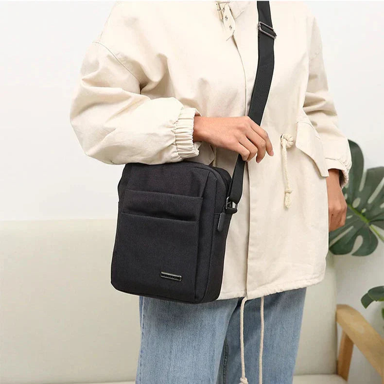 Waterproof and stylish anti-theft shoulder bag for men Carter