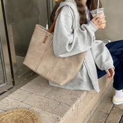 Liora | Chic and Modern Bag for Work and Everyday Use