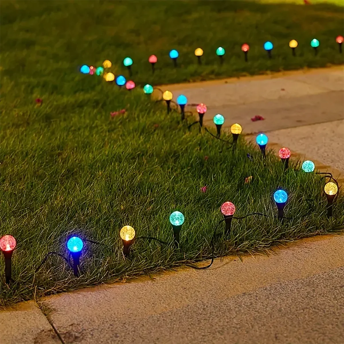Lampes solaires de jardin à 30 LED – Mini lampes résistantes aux intempéries en blanc chaud avec 8 modes d'éclairage pour les espaces extérieurs 0