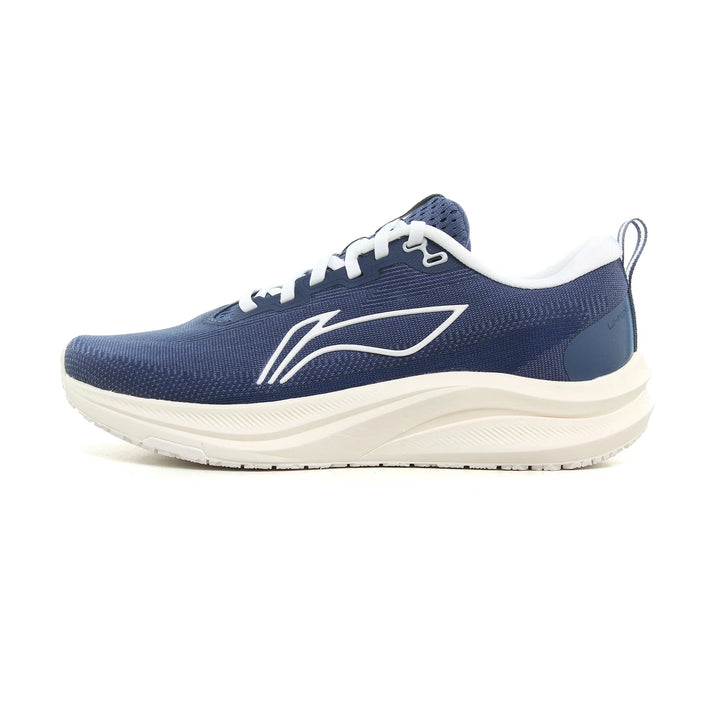 Lightweight Reflective Running Shoes for Men - Performance, Comfort, and Style 11
