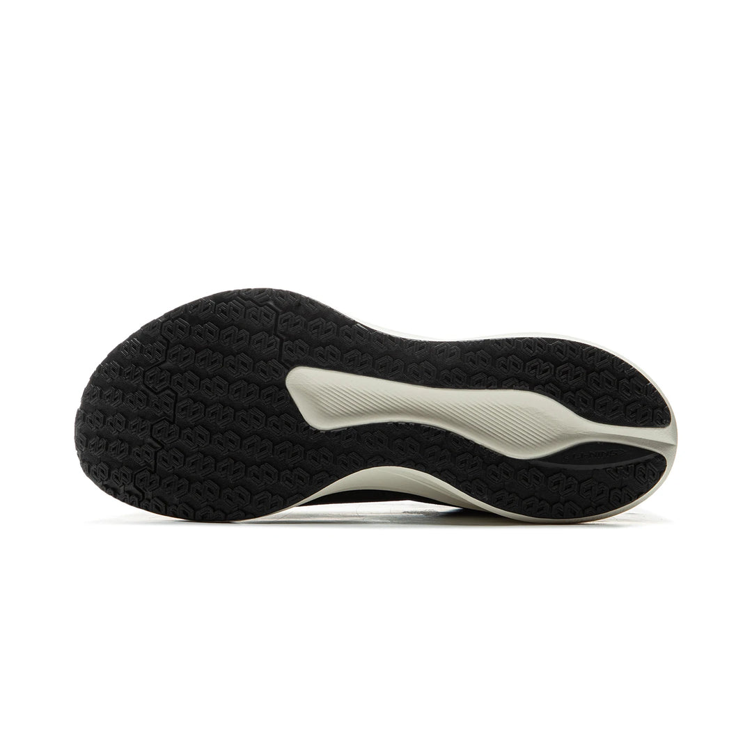 Lightweight Reflective Running Shoes for Men - Performance, Comfort, and Style 2