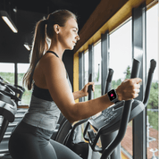 Montre connectée de fitness avec surveillance de la pression artérielle – Suivi de la santé et de l'activité 2