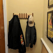 Porte-manteau pour piano en bois - HarmonyCoat 1