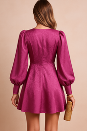 Robe d'été élégante pour femmes avec manches longues en tissu léger 2