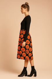 Robe mi-longue à manches longues et imprimé citrouille d'Halloween 1