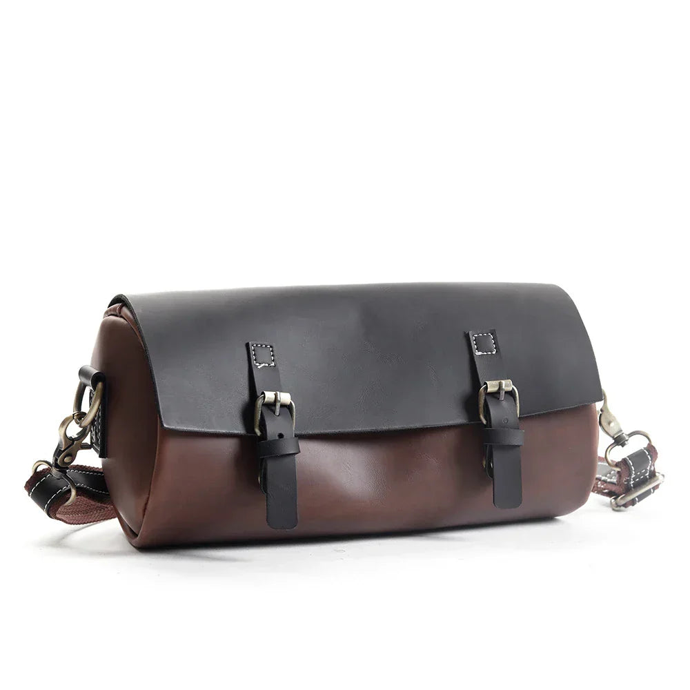 Nikolas | Lightweight and practical messenger bag with versatile design