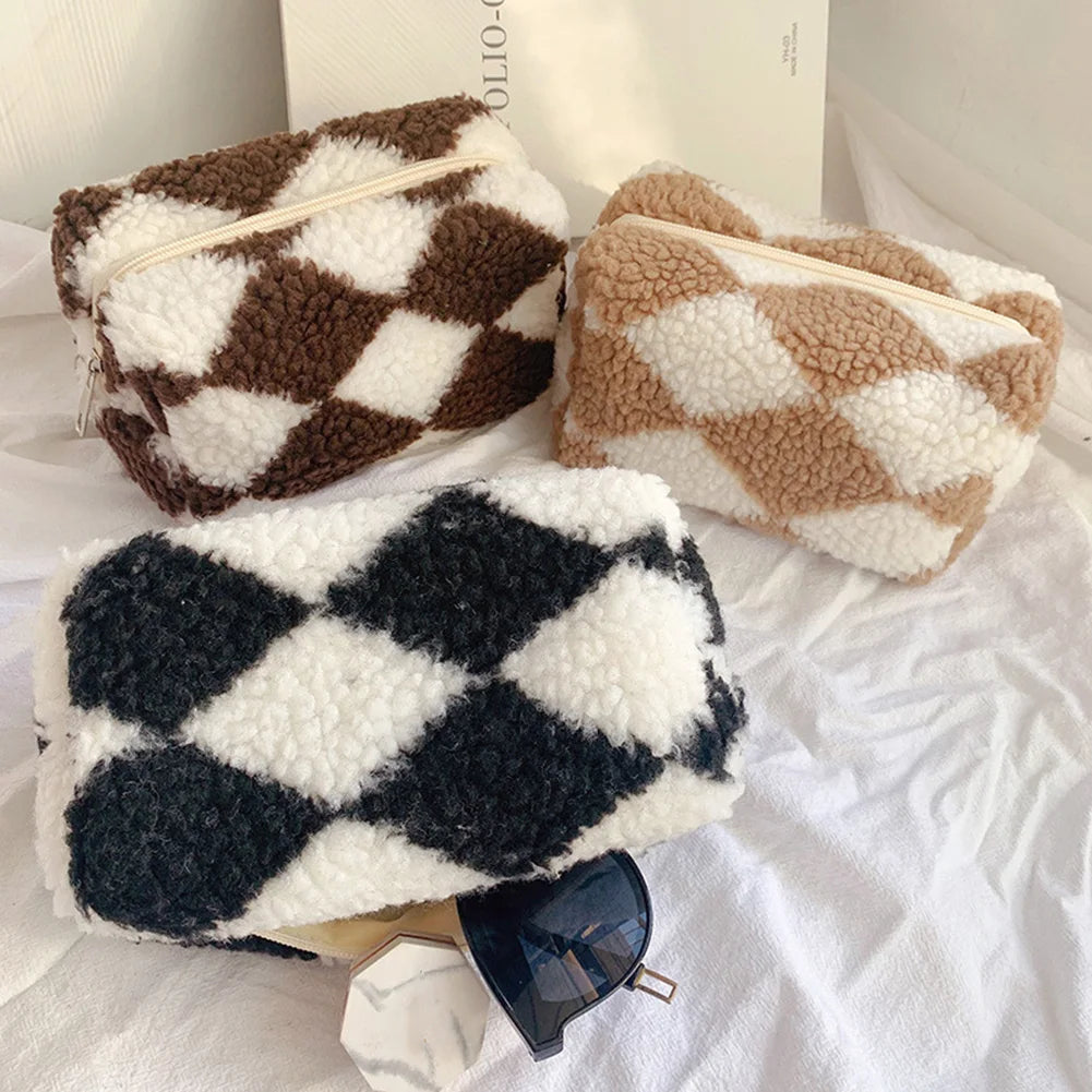 Jazmine | Trousse de Maquillage Douce en Velours à Carreaux
