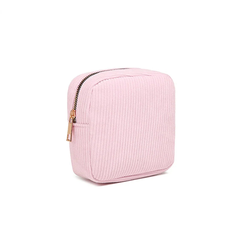 Aura | Trousse de maquillage en velours côtelé tendance et spacieuse