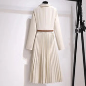Colleen | Robe Blazer Plissée Élégance Harmonieuse