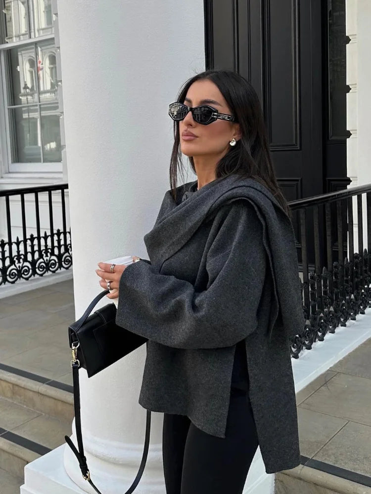 RUTH | Chic ullfrakk med skjerf