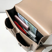 Marlee | Monikäyttöinen kompakti neliönmuotoinen olkalaukku