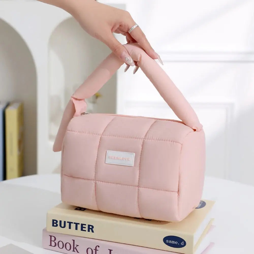 Laylani | Pehmeä pehmustettu kosmetiikkamatkalaukku