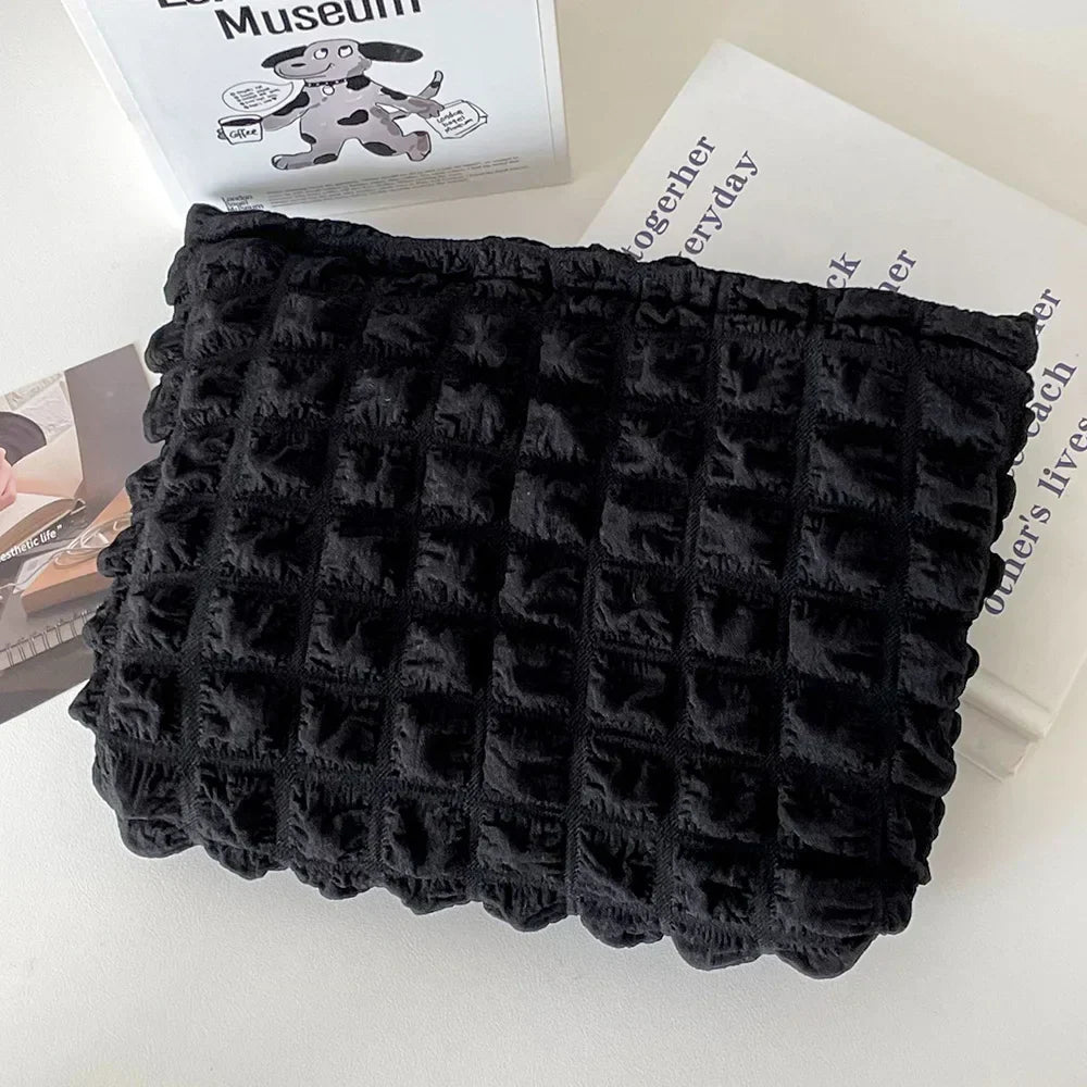 Bria | Suuri meikkijärjestäjä kuplilla taskulaukku