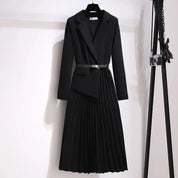 Colleen | Robe Blazer Plissée Élégance Harmonieuse