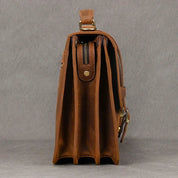 Zakai | Monikäyttöinen olkalaukku, jossa useita järjestelytaskuja matkalle