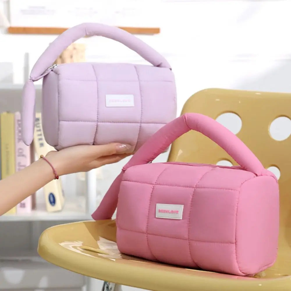 Laylani | Pehmeä pehmustettu kosmetiikkamatkalaukku