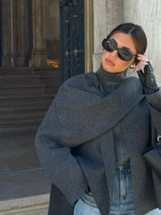 RUTH | Chic ullfrakk med skjerf