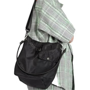 Leona | Sac bandoulière minimaliste et polyvalent adapté aux voyages