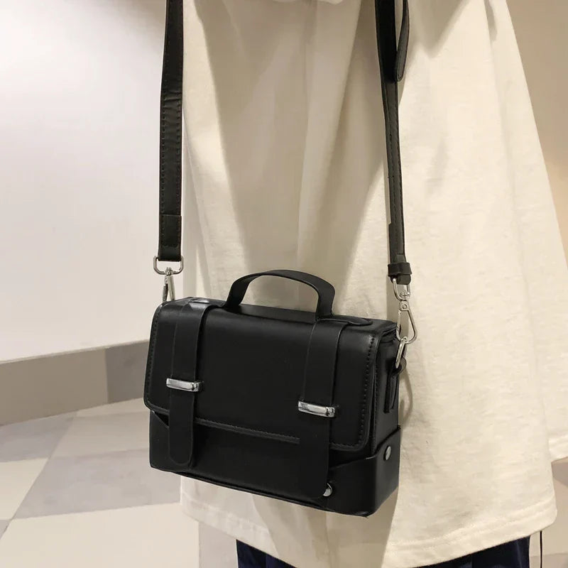 Erin | Kompakti ja tyylikäs olkalaukku eleganssi