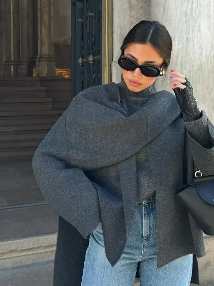 RUTH | Chic ullfrakk med skjerf