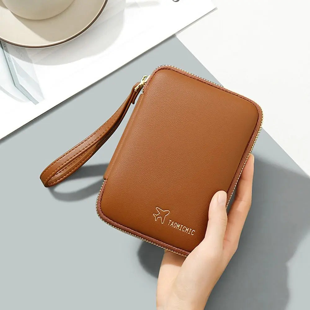 Robin | Elegant lommebok-passholder i PU-lær