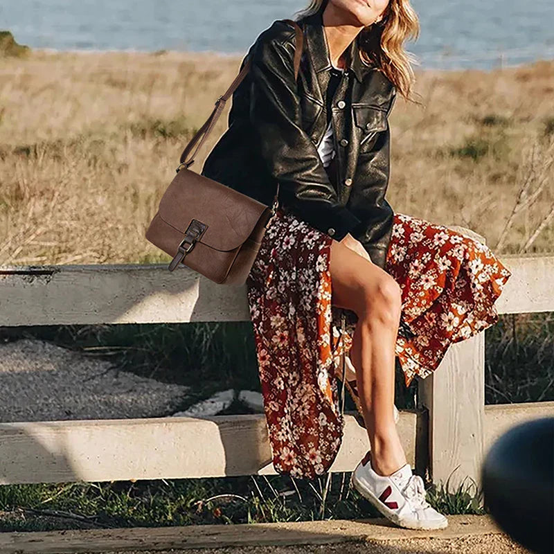 Amos | Tyylikäs, kestävä ja käytännöllinen arkinen olkalaukku Sac Messager Crossbody