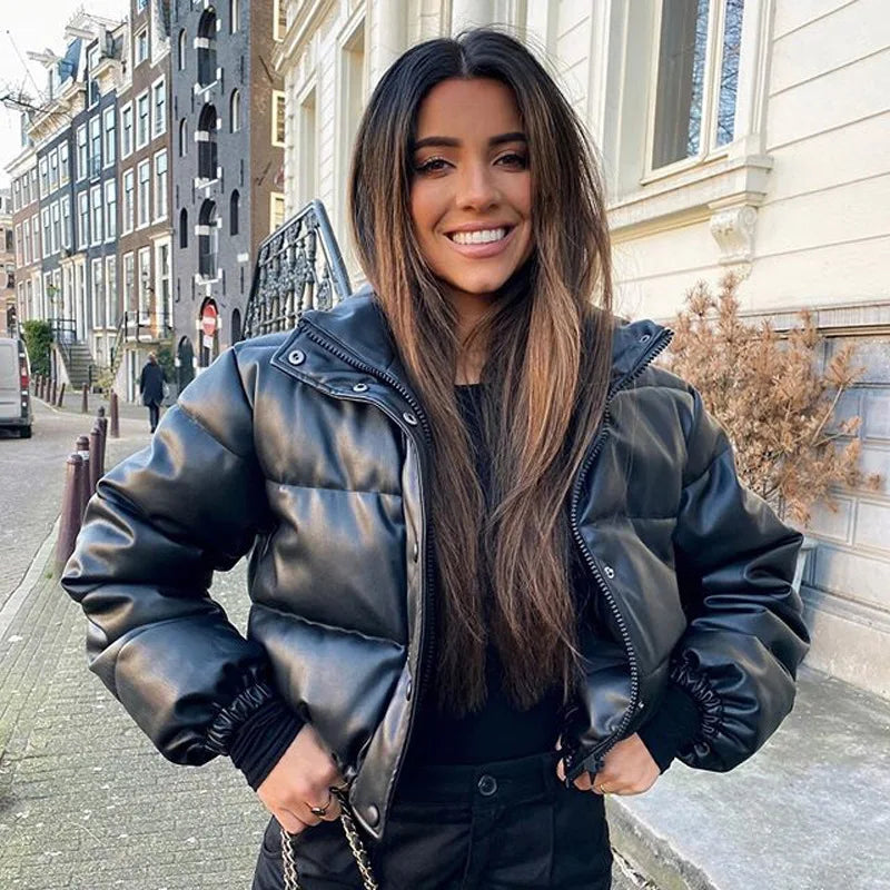 NIENKE | Short and thick winter jacket with high collar