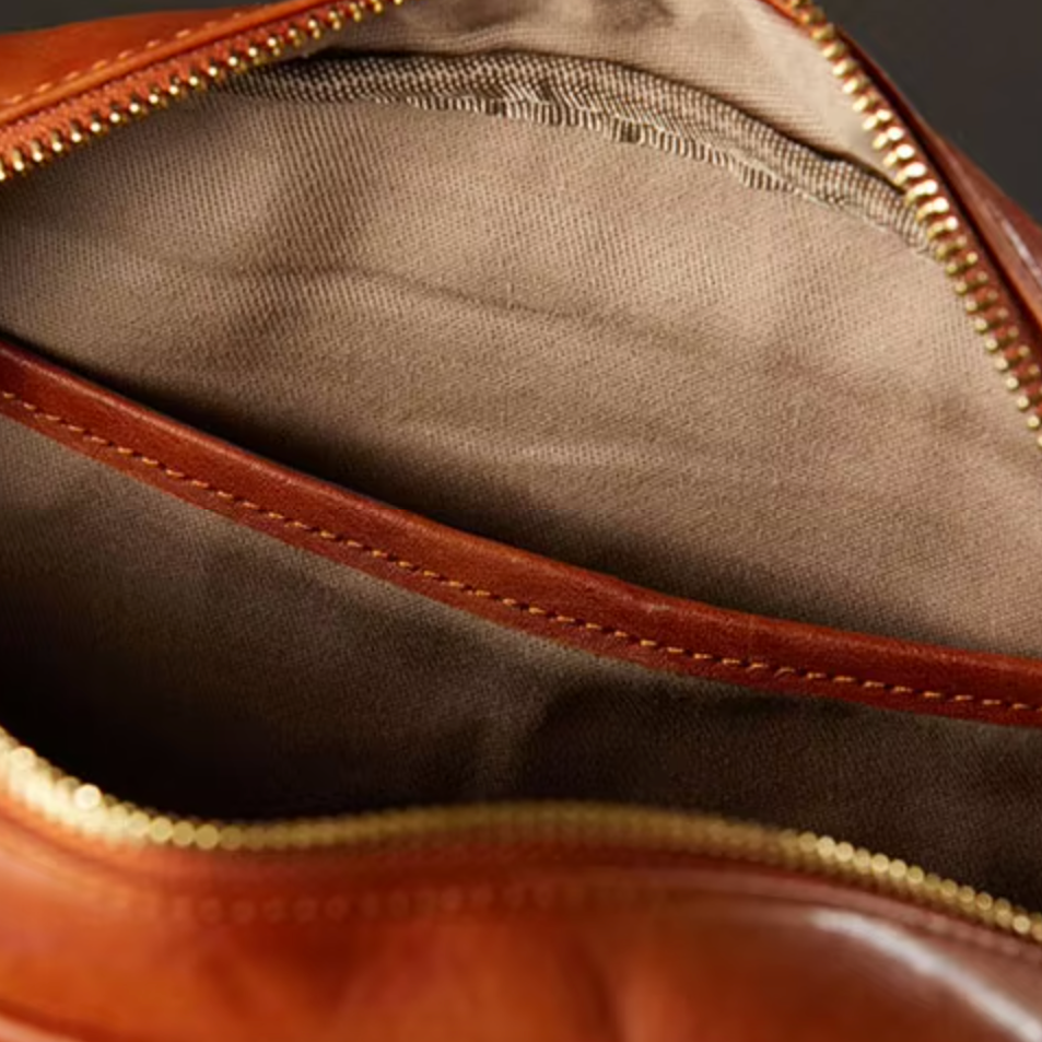 Luther | Ajaton, tyylikäs ja käytännöllinen olkalaukku