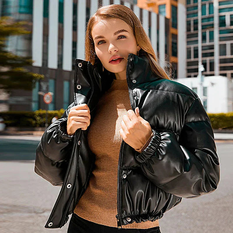 NIENKE | Short and thick winter jacket with high collar