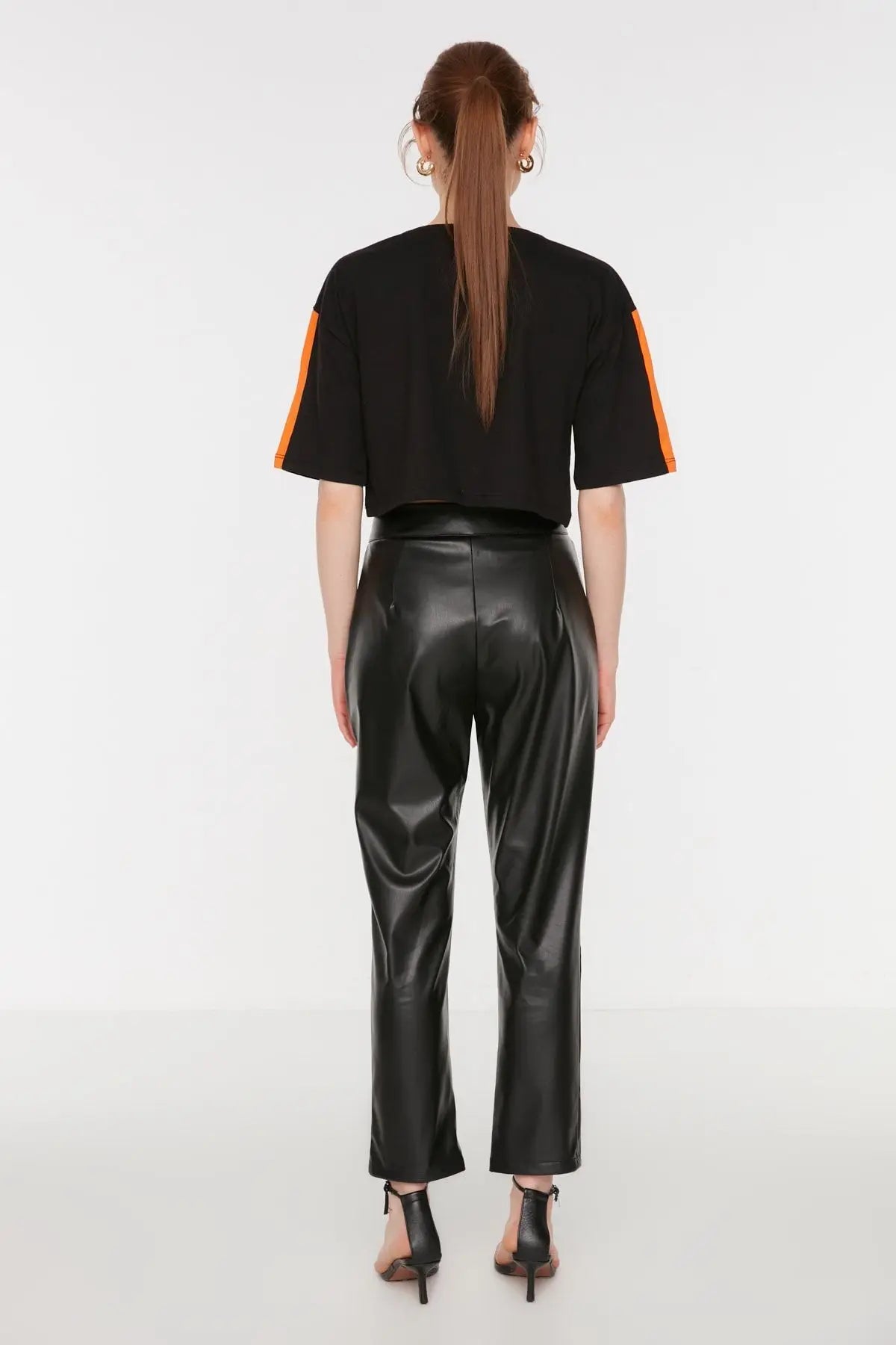 Diana | Elegant bukse i imitert skinn