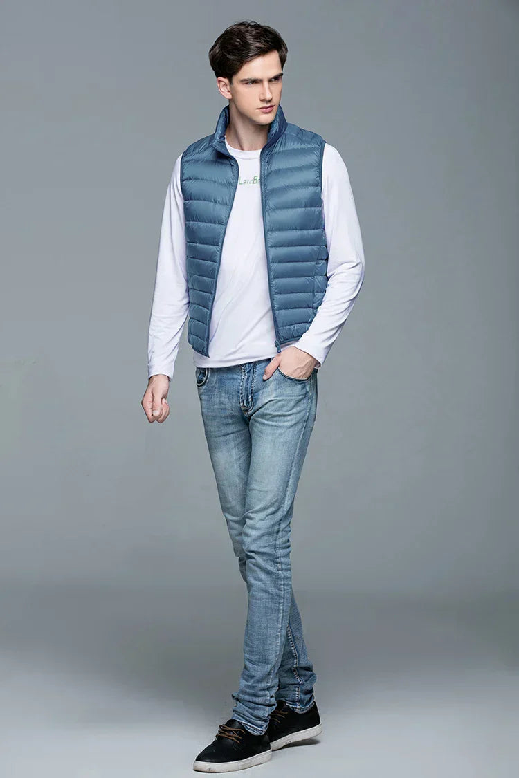 Gilet Premium Alex | Moderni, ultrakevyt ja tyylikäs liivi miehille