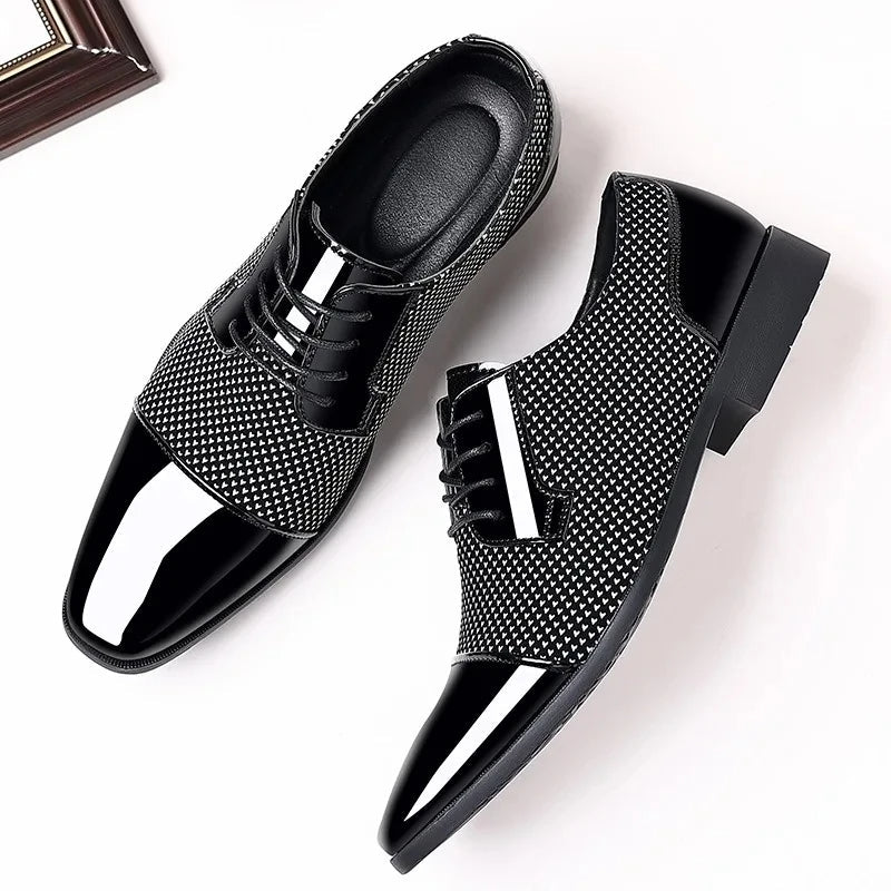 Stylish Geometric Textured Oxford Shoes for Modern Men 2