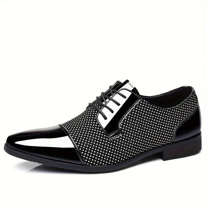 Stylish Geometric Textured Oxford Shoes for Modern Men 3