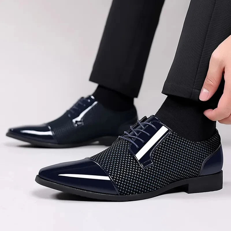 Stylish Geometric Textured Oxford Shoes for Modern Men 5