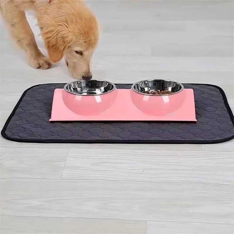 Tapis d'urine jetables et réutilisables pour chiens 5
