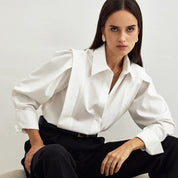 CHAYCHA | Elegant bluse med høy krage