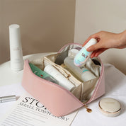 Livia | Pochette de voyage cosmétique chic et élégante
