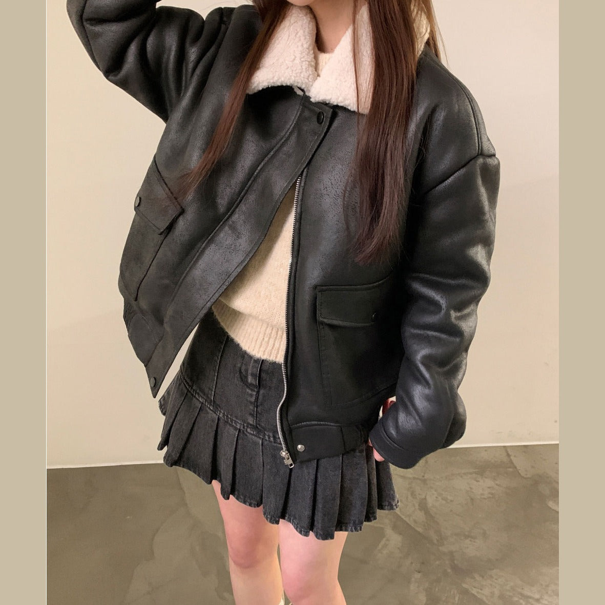 Clarence | Tyylikäs nahkatakki pehmeällä kauluksella naisille