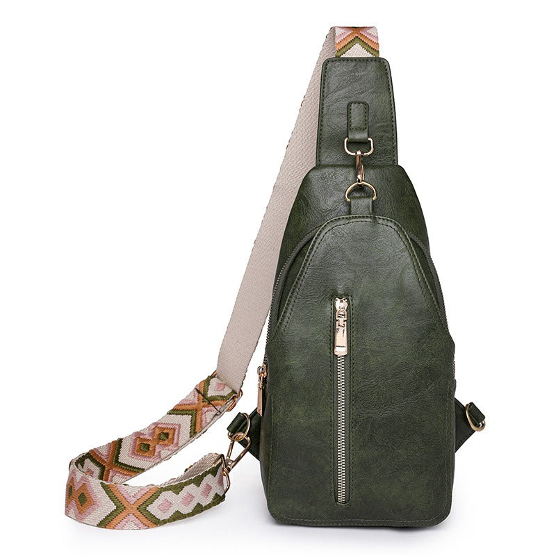 Megan | Trendikäs tikattu olkalaukku, jossa on varkaudenestotoiminto maksimaaliseen turvallisuuteen ja vaivattomaan tyyliin