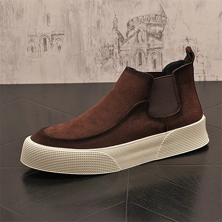Women's Black Chelsea Boots with Structured Sole for Everyday Style 4