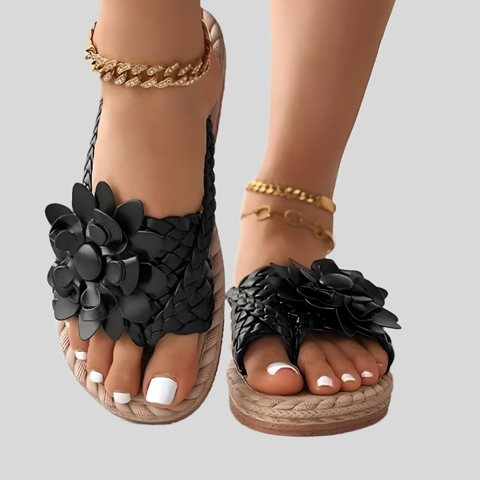 Women's Floral Sandals - Stylish Casual Summer Footwear for Comfortable Outdoor Wear 2