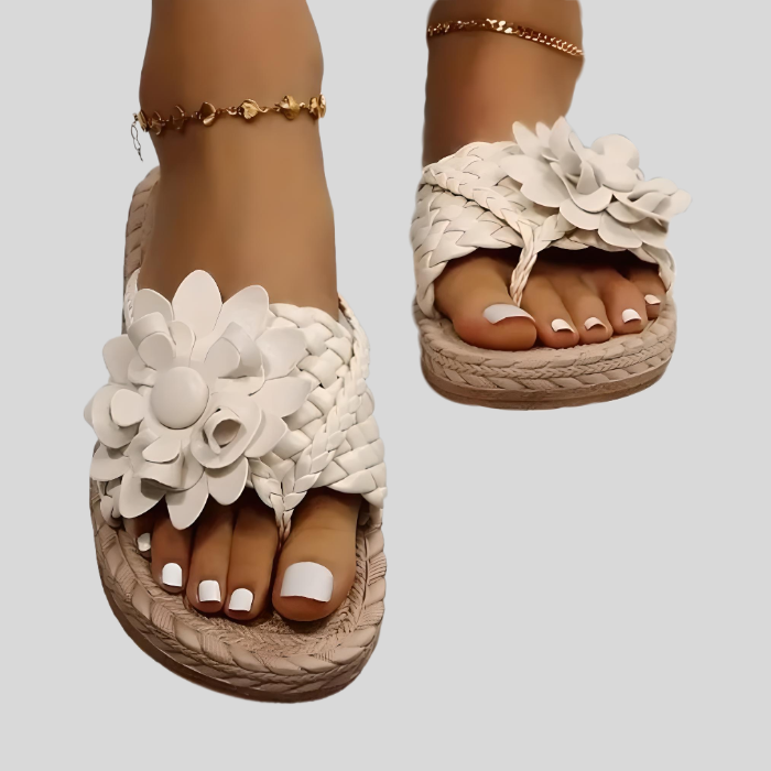Women's Floral Sandals - Stylish Casual Summer Footwear for Comfortable Outdoor Wear 3