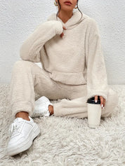 HAILEY | Naisten kaksiosainen fleece-teddyasu