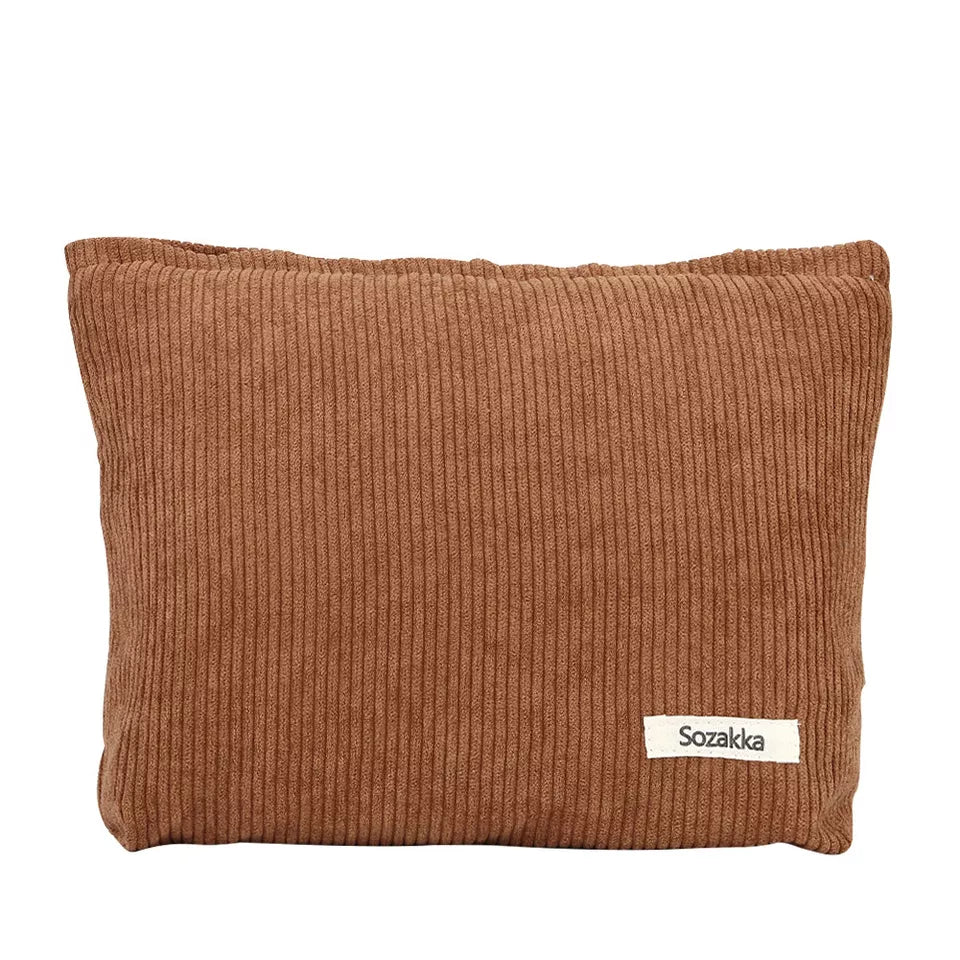 Sienna | Chic og preppy sminkepung i kordfløyel