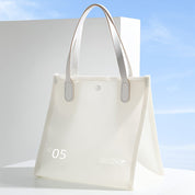 Eleanor | Elegant and practical toiletry bag for travel